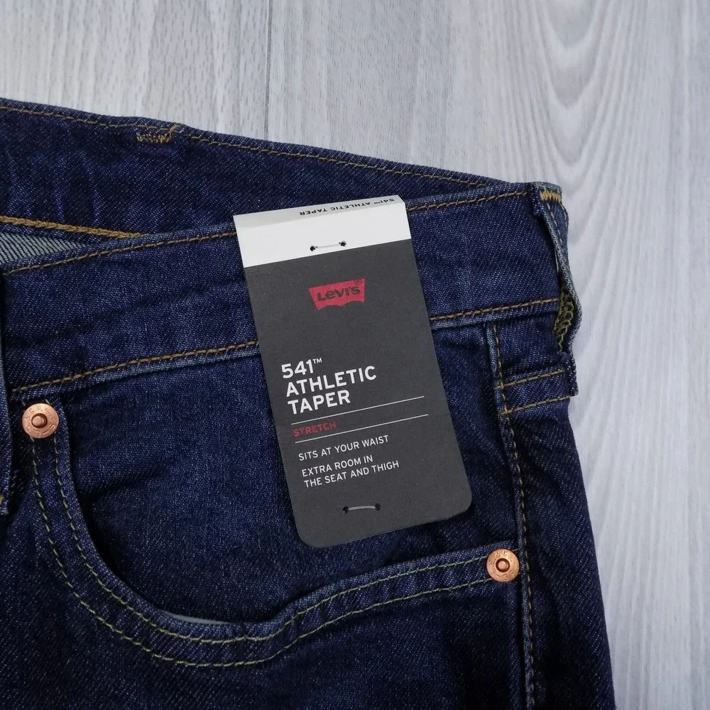 Levi's 541 Athletic Taper Jeans Mens 42x30 Dark Wash Blue Stretch NEW